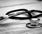 black and white image of a stethoscope